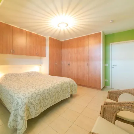 Goldsands Ii 402 Floor With Parking By Interhome Apartman *