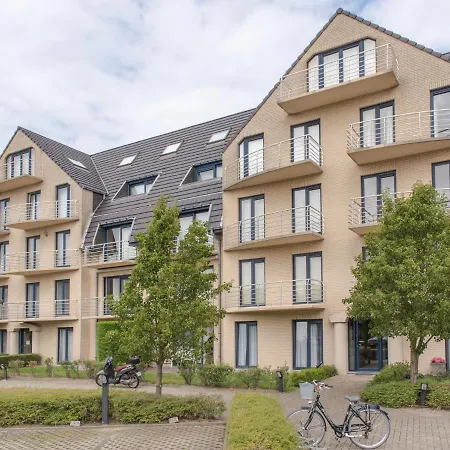 Goldsands Ii 402 Floor With Parking By Interhome